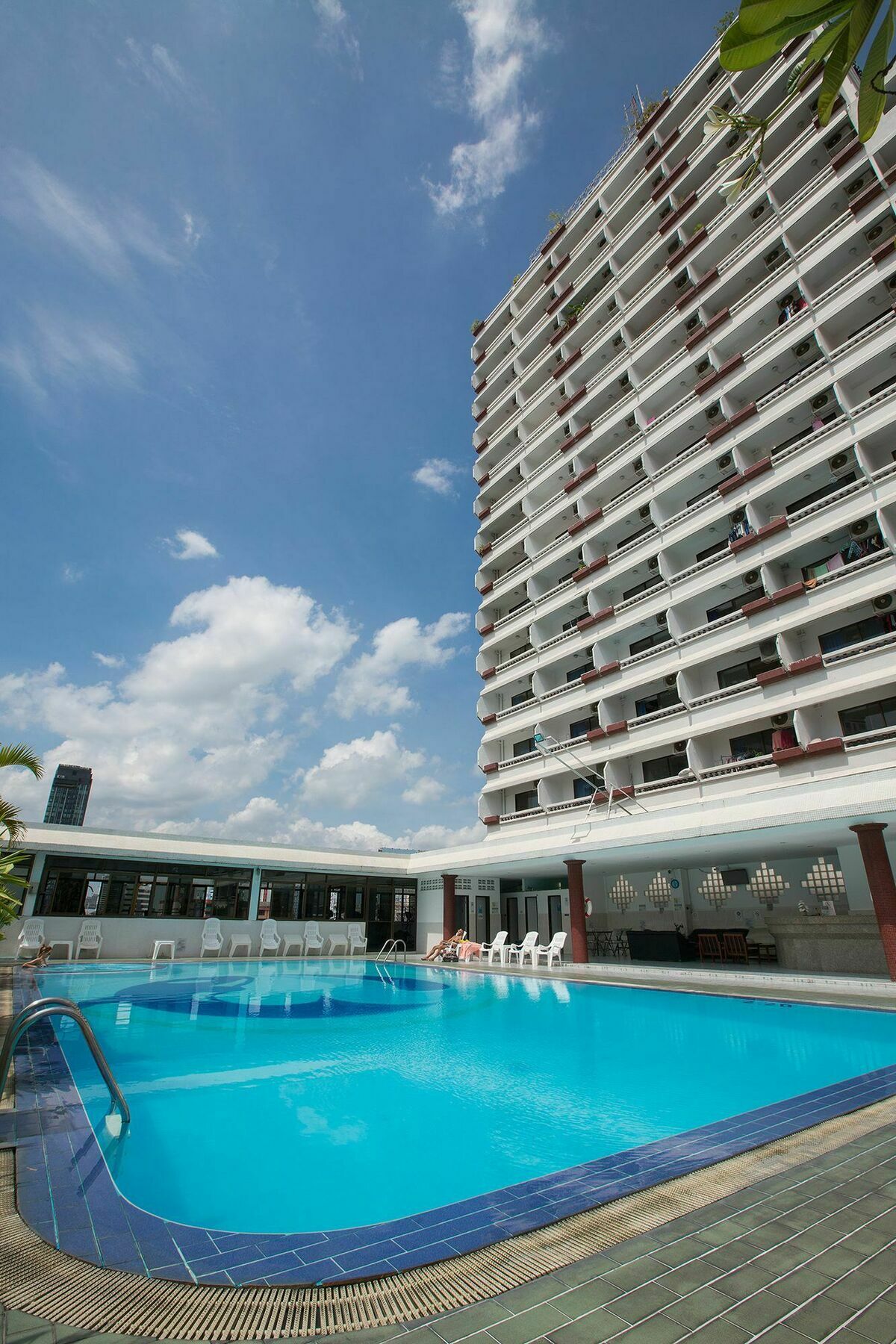 Ratchaprarop Apartment Bangkok Exteriör bild